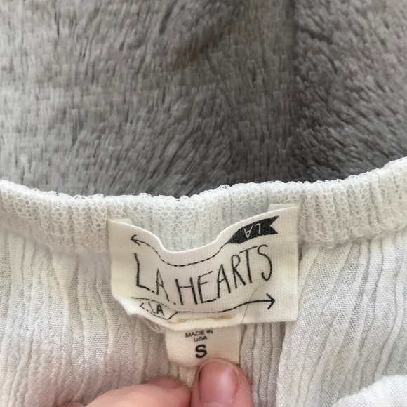 💥4 FOR $20💥 L.A Hearts Strapless Crop Top - Picture 3 of 4